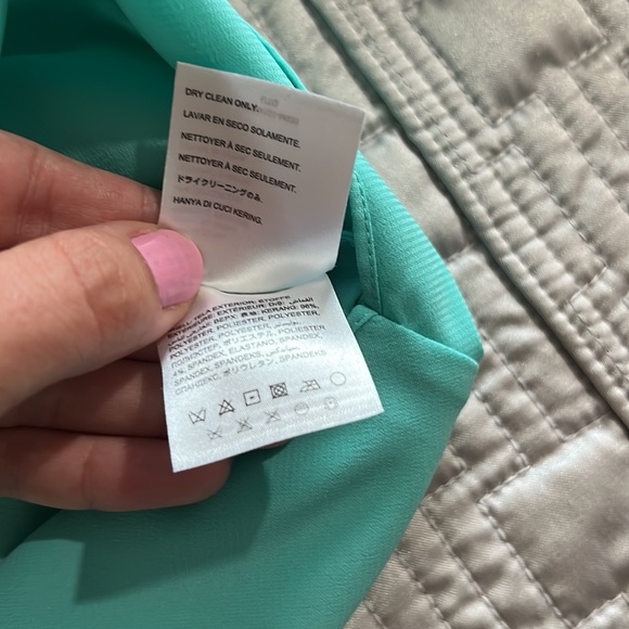 Beautiful Bebe Top 💎 - Picture 12 of 12